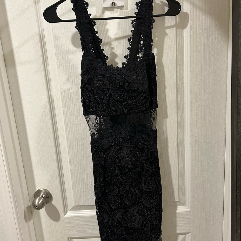 Elegant Black Lace Dress
